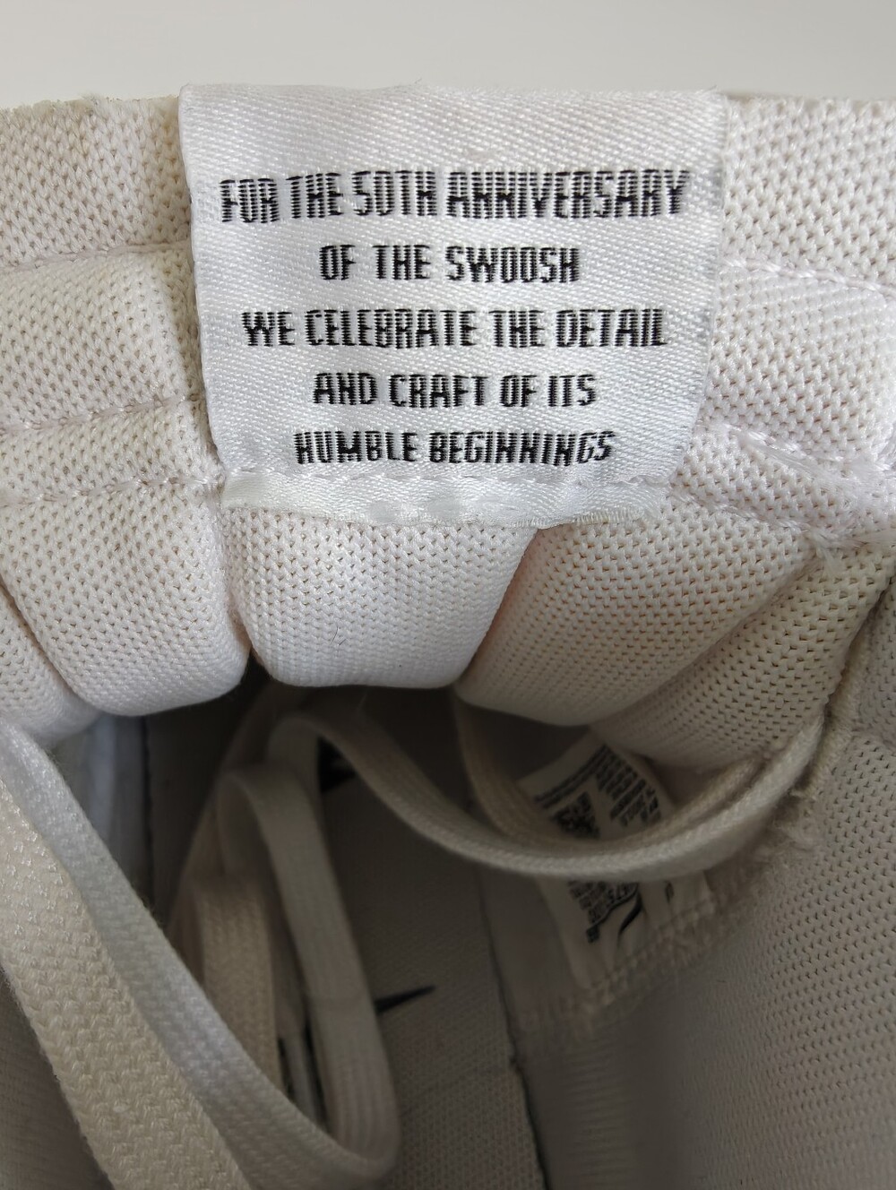 Nike Blazer Mid '77 SE 'First Use' sneakers outlined swoosh & gold charm Size 7 - Picture 8 of 11